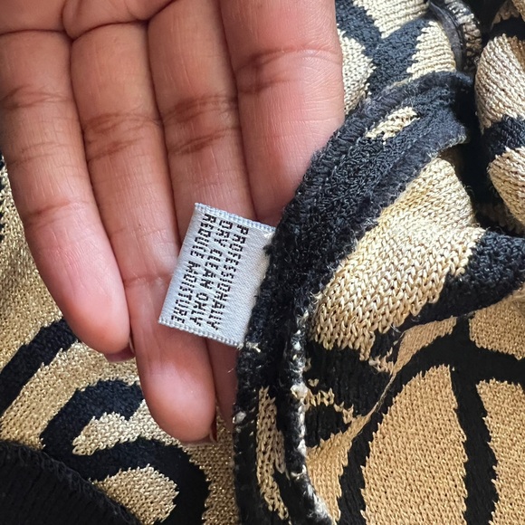 St. John by Marie Gray Evenings Black Jacket Sz. 4 Gold Tassels/ Sequined - Picture 7 of 7